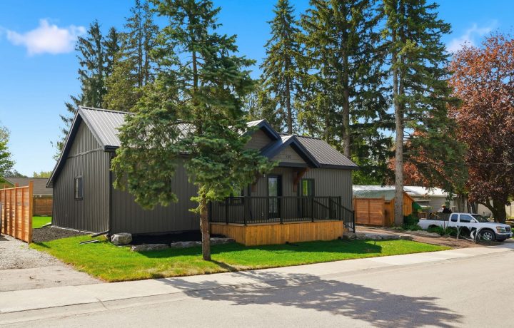 550 Wellington ST, Minto, ON N4W3G9