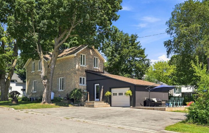 27 5th Street NW, Arran-Elderslie, Ontario N0G 1L0
